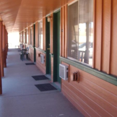Western Motel Ranchester Bagian luar foto