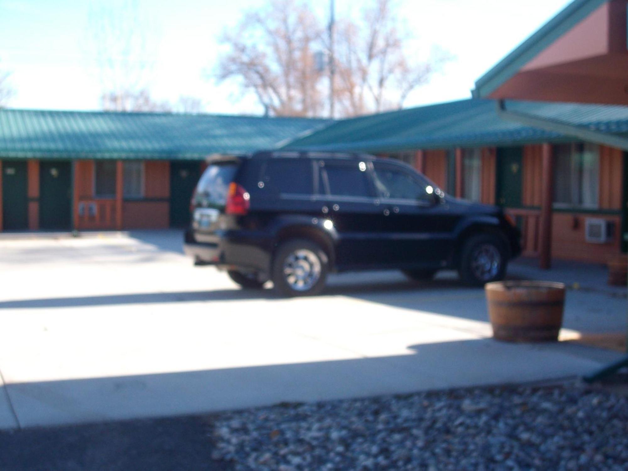 Western Motel Ranchester Bagian luar foto